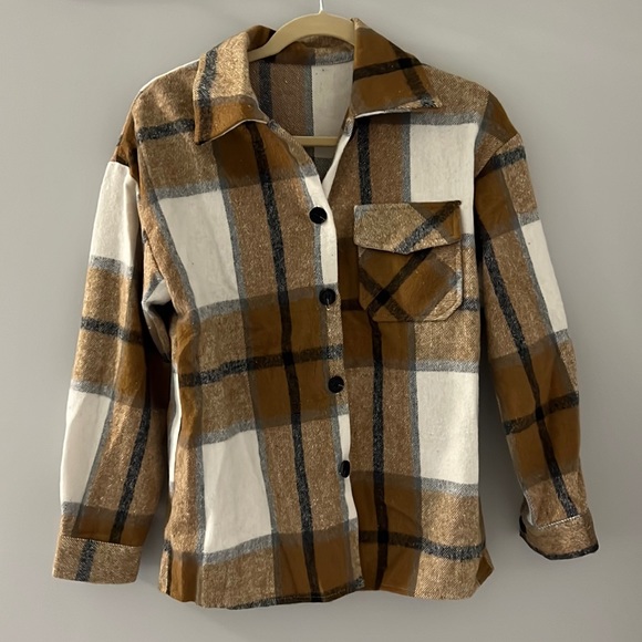 Tops - NEW Flannel Shacket Button Down - Women’s XS - Fall Jacket - Thin Flannel - FALL